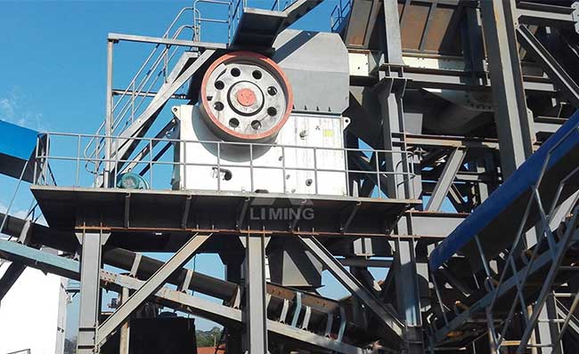 固定式顎式破碎機(jī)案例現(xiàn)場(chǎng)實(shí)拍