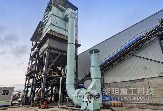 安徽時(shí)產(chǎn)200噸河卵石制砂線生產(chǎn)現(xiàn)場(chǎng) 時(shí)產(chǎn)120噸VU塔式制砂樓