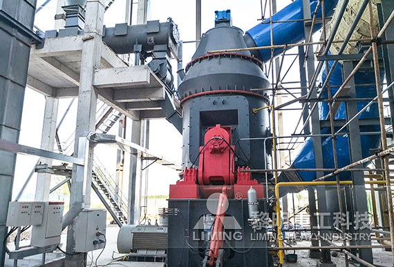 安徽客戶鵝卵石破碎生產(chǎn)線安裝中 時(shí)產(chǎn)8噸無(wú)煙煤磨粉生產(chǎn)線